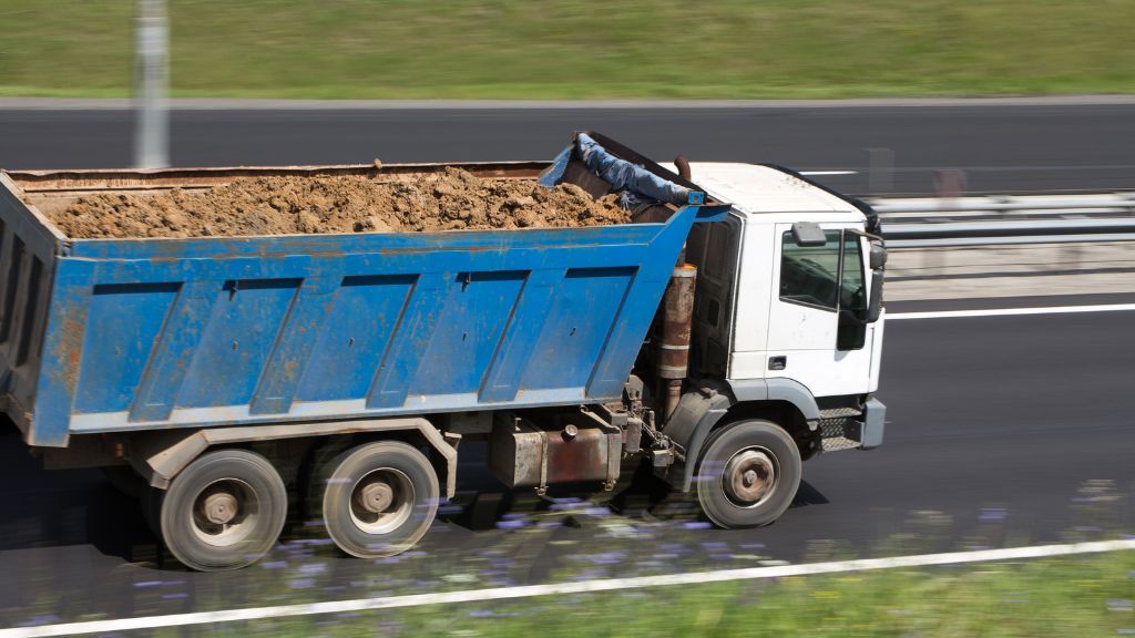 tipper rental